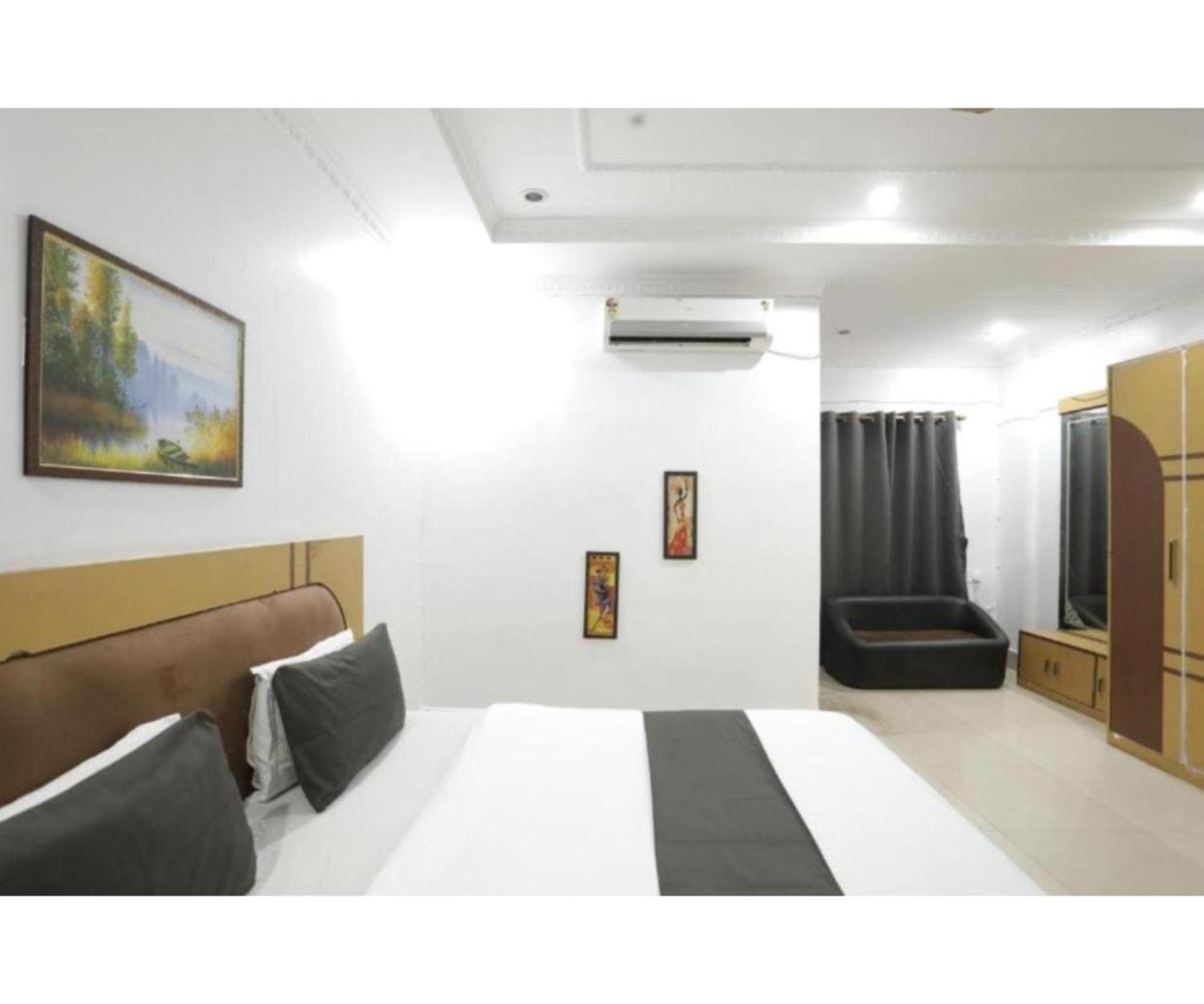 Day S Inn Luxury Stay Near Care Hospital In Budget Friendly Price Best Seller Bhubaneswar Ngoại thất bức ảnh