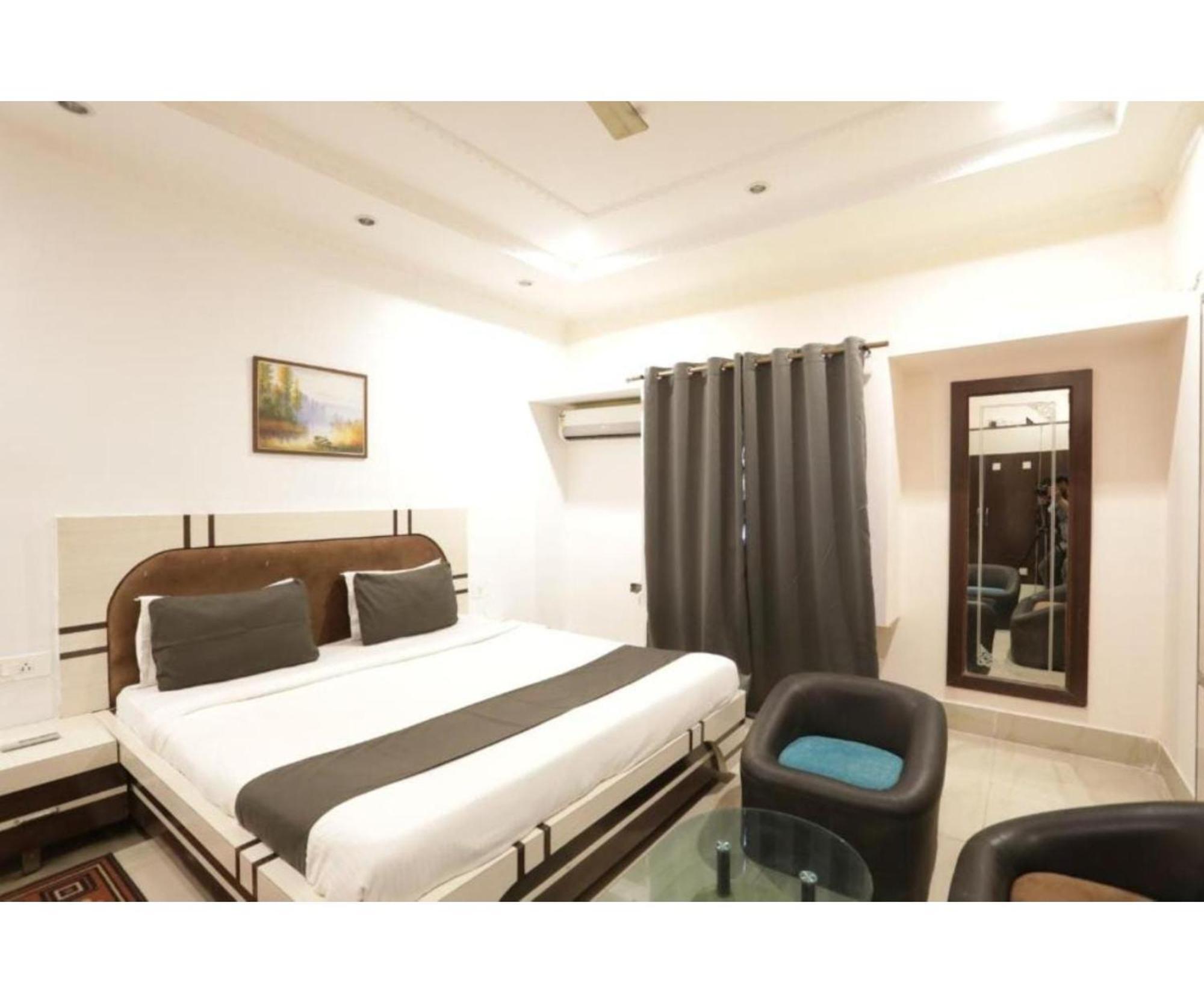Day S Inn Luxury Stay Near Care Hospital In Budget Friendly Price Best Seller Bhubaneswar Ngoại thất bức ảnh