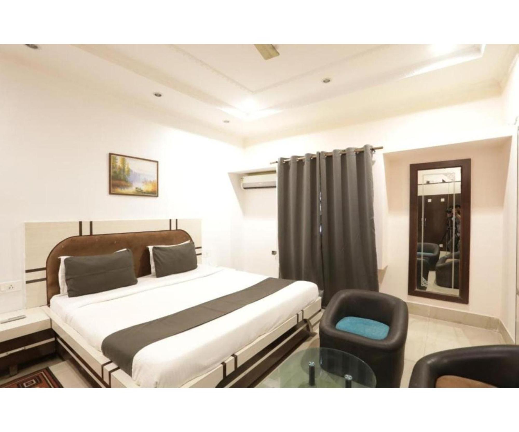 Day S Inn Luxury Stay Near Care Hospital In Budget Friendly Price Best Seller Bhubaneswar Ngoại thất bức ảnh