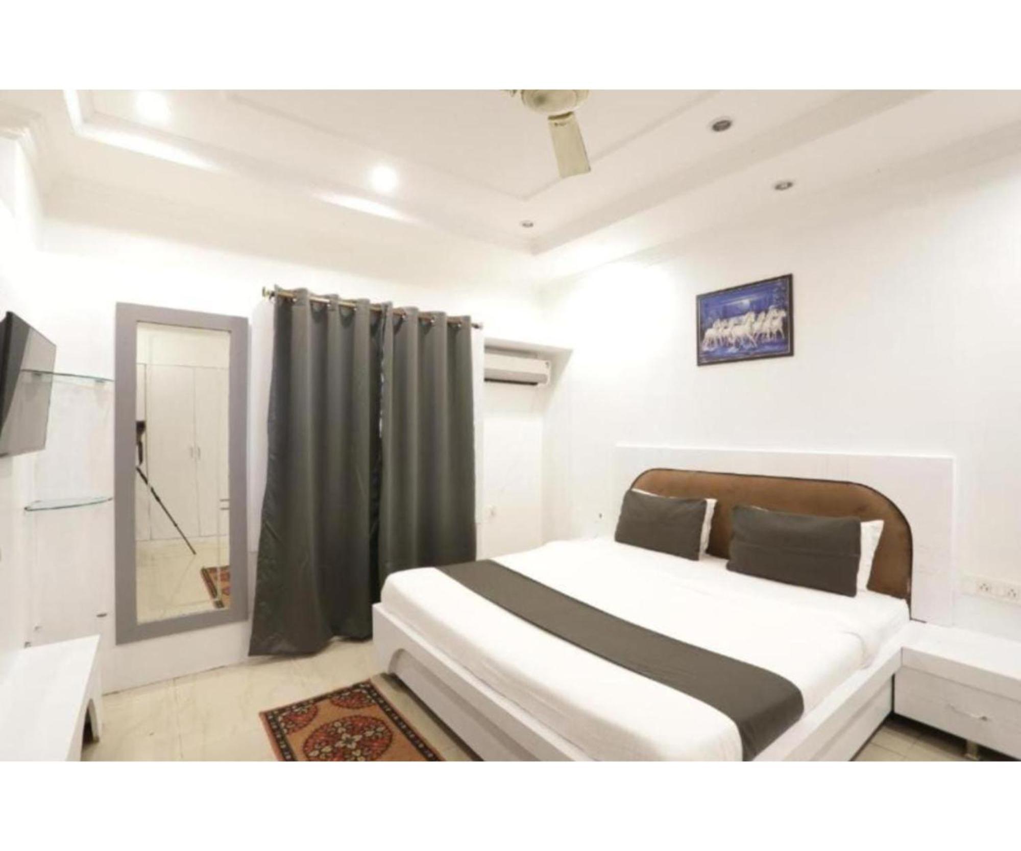 Day S Inn Luxury Stay Near Care Hospital In Budget Friendly Price Best Seller Bhubaneswar Ngoại thất bức ảnh
